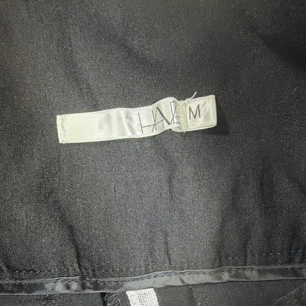 H&M Womens Black High Rise High-Waisted Shorts Button Front Cuffed Size M - Picture 6 of 8